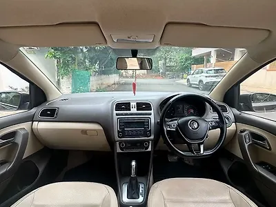2016 Volkswagen Vento Highline 1.2 (P) AT