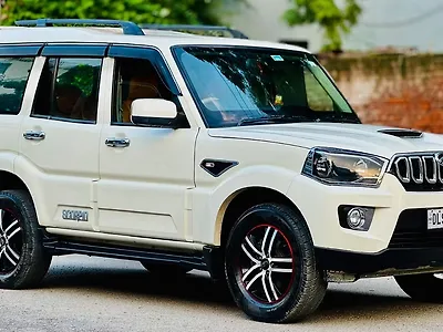 2022 Mahindra Scorpio S5 1