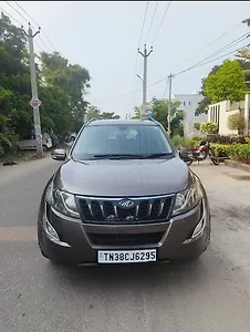 2017 Mahindra XUV500 W10 AWD AT 1 2017 Mahindra XUV500 W10 AWD AT 1