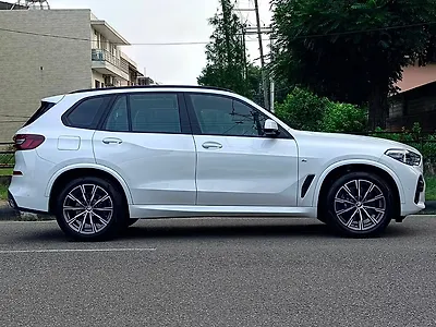 2023 BMW X5 xDrive40i M Sport