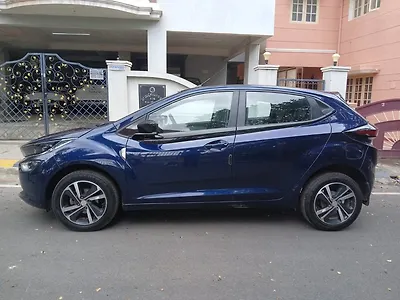 2023 Tata Altroz XZ Plus Petrol