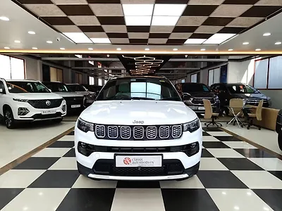 Second Hand Jeep Compass Limited (O) 2WD Diesel 2.0L Turbo Automatic (TC) in Bangalore