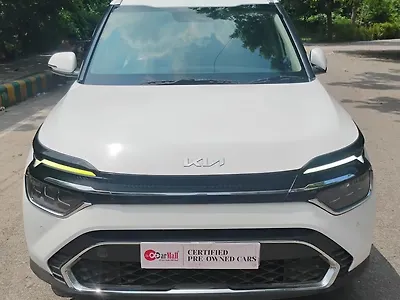 2022 Kia Carens Luxury Plus 1.5 Diesel AT 6 STR 1 2022 Kia Carens Luxury Plus 1.5 Diesel AT 6 STR 1
