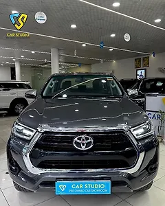 2025 Toyota Hilux High Diesel Turbo Automatic 1 2025 Toyota Hilux High Diesel Turbo Automatic 1