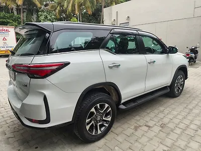 2024 Toyota Fortuner