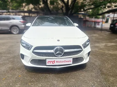 2022 Mercedes-Benz A-Class Limousine 200d 1