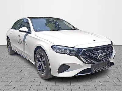 2025 Mercedes-Benz E-Class E200