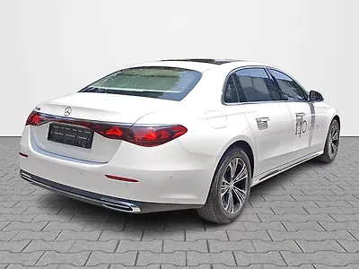 2025 Mercedes-Benz E-Class E200