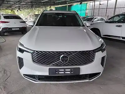 2025 वॉल्वो XC90 B5 अल्ट्रा 1