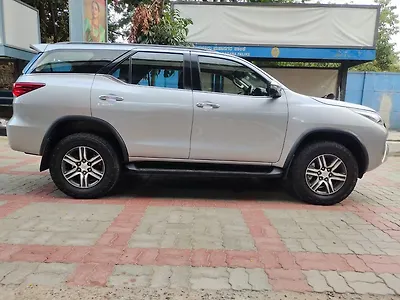 2019 Toyota Fortuner 2.8 4x2 MT
