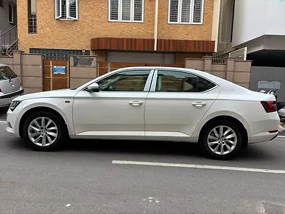 2017 Skoda Superb L&K TSI AT