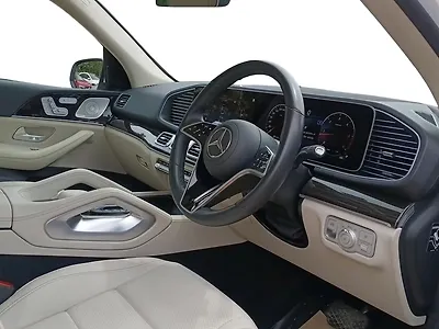 2025 Mercedes-Benz GLE AMG Line Mild Hybrid (Electric + Diesel) 2.0L Turbo Automatic AMG Line