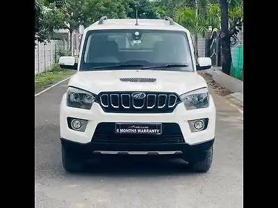 2020 महिंद्रा स्कॉर्पियो S11 Diesel Manual 1