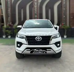 2024 टोयोटा फ़ॉर्च्यूनर 4x2 2WD Diesel 2.8L Turbo Automatic 1 2024 टोयोटा फ़ॉर्च्यूनर 4x2 2WD Diesel 2.8L Turbo Automatic 1