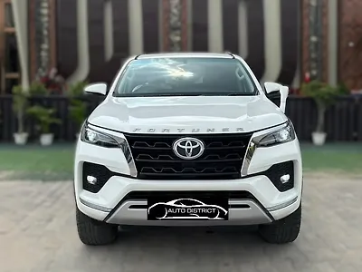 2024 Toyota Fortuner 4x2 2WD Diesel 2.8L Turbo Automatic 1