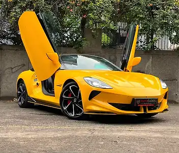 2025 MG Cyberster GT 77.0 kWh Dual Tone 1