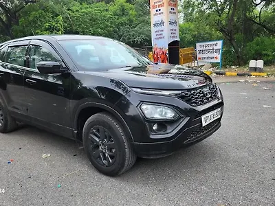 2022 Tata Harrier XTA Plus Dark Edition