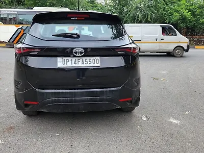 2022 Tata Harrier XTA Plus Dark Edition