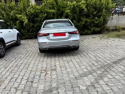 2021 Mercedes-Benz E-Class E200