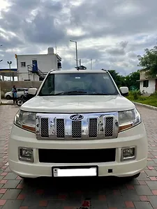 2016 Mahindra TUV300 T6 1 2016 Mahindra TUV300 T6 1