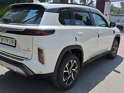 2023 Toyota Urban Cruiser Hyryder V NeoDrive
