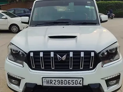 Second Hand Mahindra Scorpio S Diesel Turbo Manual 7 STR in Delhi