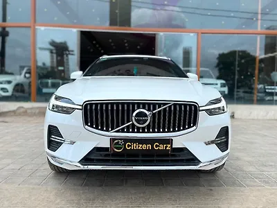 2023 Volvo XC60 B5 Ultimate