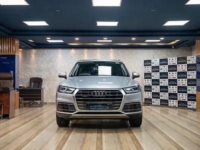 2018 Audi Q5 30 TDI Technology Pack 1