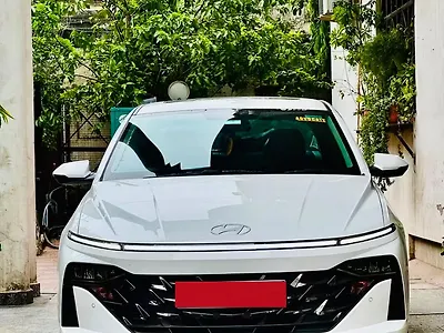 2025 Hyundai Verna SX Petrol 1.5L Manual 1