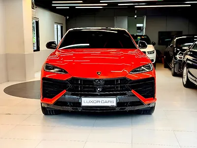2026 Lamborghini Urus SE 4WD 1