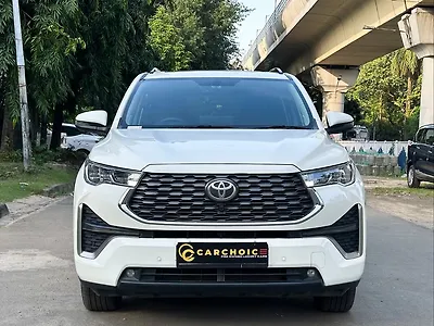 2025 Toyota Innova Hycross ZX (O) Hybrid (Electric + Petrol) Automatic (e-CVT) 7 STR Platinum White Pearl 1 2025 Toyota Innova Hycross ZX (O) Hybrid (Electric + Petrol) Automatic (e-CVT) 7 STR Platinum White Pearl 1