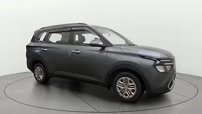 2023 Kia Carens Prestige 1.5 Petrol MT 7 STR 1 2023 Kia Carens Prestige 1.5 Petrol MT 7 STR 1