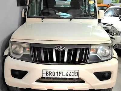2020 Mahindra Bolero B6 1