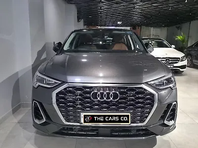 2024 Audi Q3 Sportback Technology Plus S-line 1