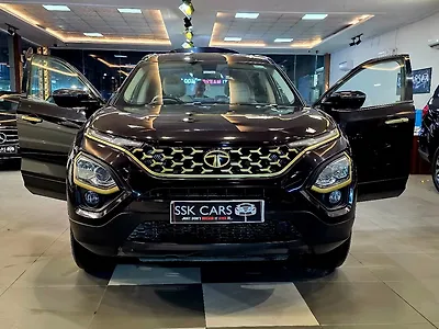 2021 Tata Safari XZA Plus Gold 1