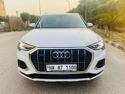 2024 Audi Q3 40 TFSI Premium Plus 1