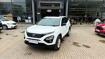 2022 Tata Harrier XTA Plus 1 2022 Tata Harrier XTA Plus 1