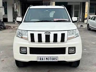 2016 महिंद्रा tuv300 t8 1