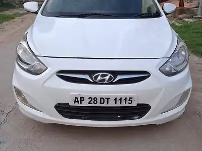 2012 हुंडई वरना फ़्लूइडिक 1.4 crdi 1