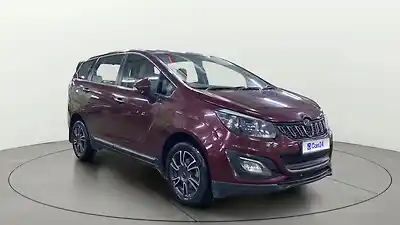2018 महिंद्रा मराजो m8 7 str 1 2018 महिंद्रा मराजो m8 7 str 1