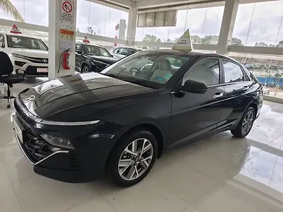 2023 Hyundai Verna SX (O) Petrol 1.5L Automatic (CVT)
