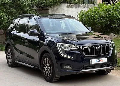 2023 Mahindra XUV700 AX7 Luxury Pack 2WD Diesel 2.2L Turbo Automatic 7 STR 1 2023 Mahindra XUV700 AX7 Luxury Pack 2WD Diesel 2.2L Turbo Automatic 7 STR 1