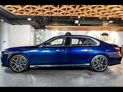 2024 BMW 7 Series 740i M Sport