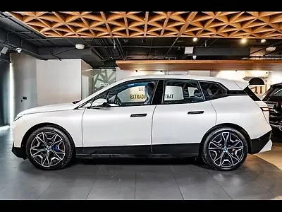 2024 BMW iX xDrive 50