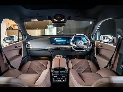 2024 BMW iX xDrive 50
