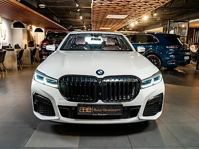 2022 BMW 7-Series 740 Li M Sport 1