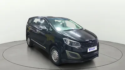 2019 Mahindra Marazzo M2 7 STR 1 2019 Mahindra Marazzo M2 7 STR 1