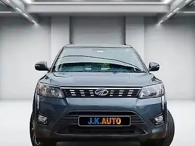 2021 महिंद्रा XUV300 w6 1.5 डीज़ल [2020] 1