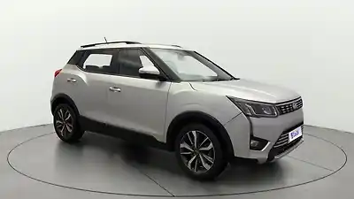 2020 महिंद्रा XUV300 w8 (o) 1.2 पेट्रोल 1 2020 महिंद्रा XUV300 w8 (o) 1.2 पेट्रोल 1