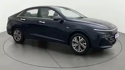 2023 हुंडई वरना sx (o) 1.5 vtvt आईवीटी 1 2023 हुंडई वरना sx (o) 1.5 vtvt आईवीटी 1